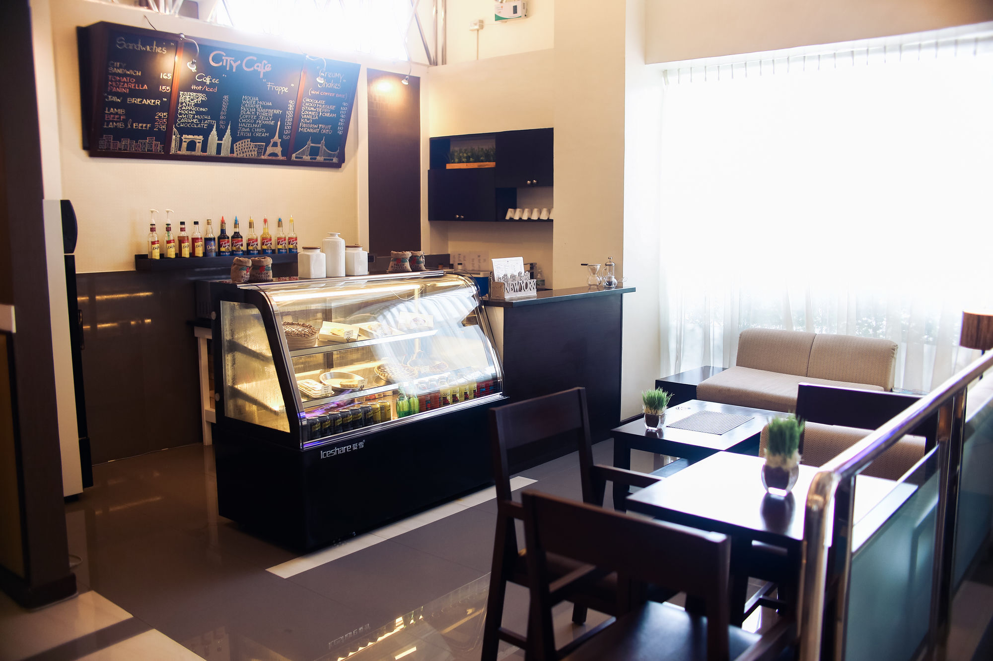 Prime City Resort Hotel Angeles Ngoại thất bức ảnh